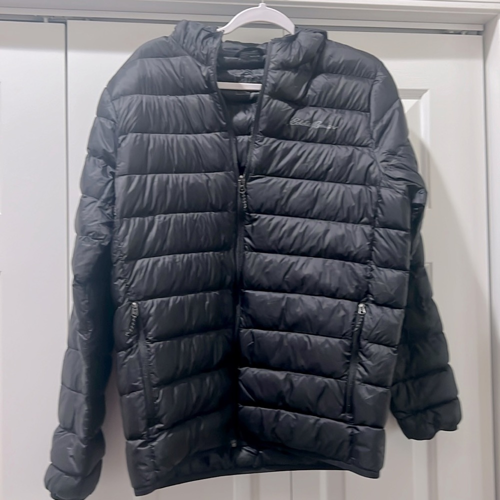 Eddie Bauer men’s puffer jacket